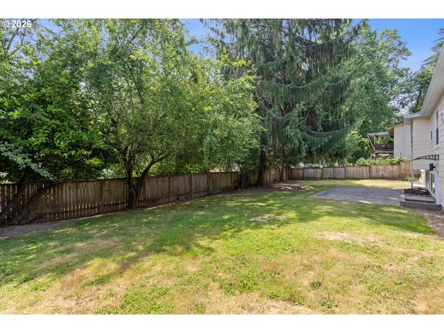 9710 Sw 52ND Ave, Portland, OR 97219