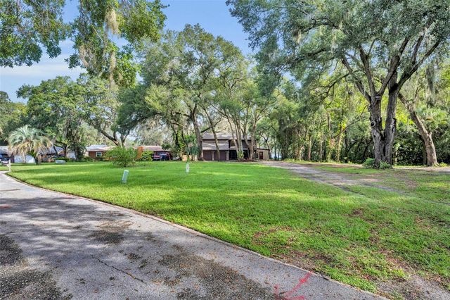 5833 MAGGIORE TRAIL, Zellwood, FL 32798