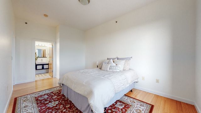 1706 18th Ave S Ste 412, Nashville, TN 37212