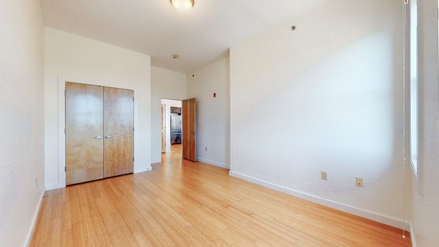 1706 18th Ave S Ste 412, Nashville, TN 37212