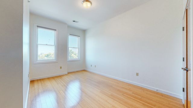 1706 18th Ave S Ste 412, Nashville, TN 37212