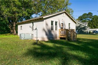 211 Firby RD, Yorktown, VA 23693