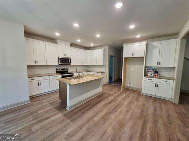 114 Eagle Heart Court, Waleska, GA 30183