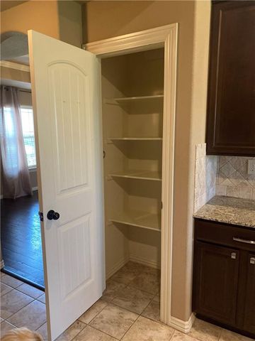 4490 W Wyoming Drive, Fayetteville, AR 72704