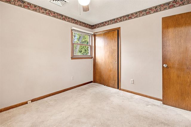 621 Manitou Road, Saint Joseph, MI 49085