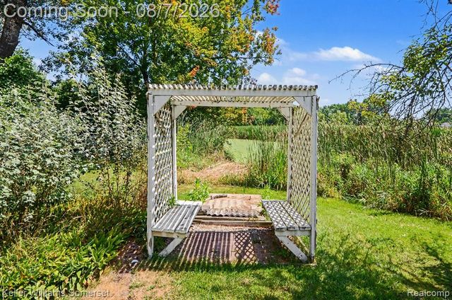 6920 Coolidge Highway, Troy, MI 48098