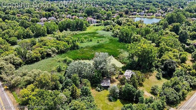 6920 Coolidge Highway, Troy, MI 48098