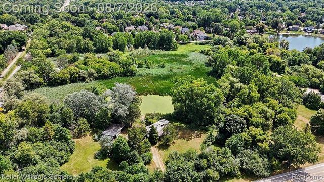 6920 Coolidge Highway, Troy, MI 48098