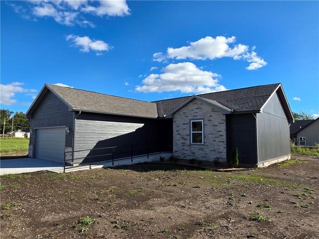 601 Pearl Avenue, Independence, KS 67301