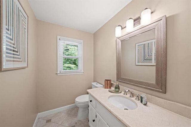 2207 Forestglade Drive, Stone Mountain, GA 30087