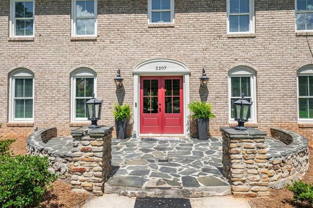 2207 Forestglade Drive, Stone Mountain, GA 30087