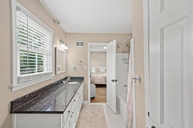 2207 Forestglade Drive, Stone Mountain, GA 30087