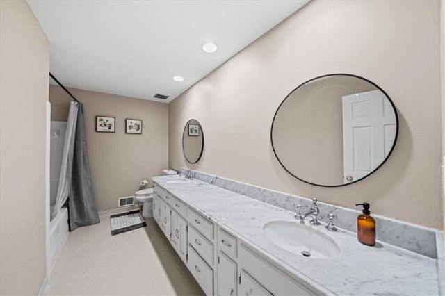 2207 Forestglade Drive, Stone Mountain, GA 30087