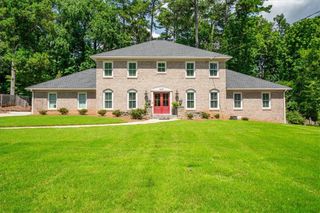 2207 Forestglade Drive, Stone Mountain, GA 30087