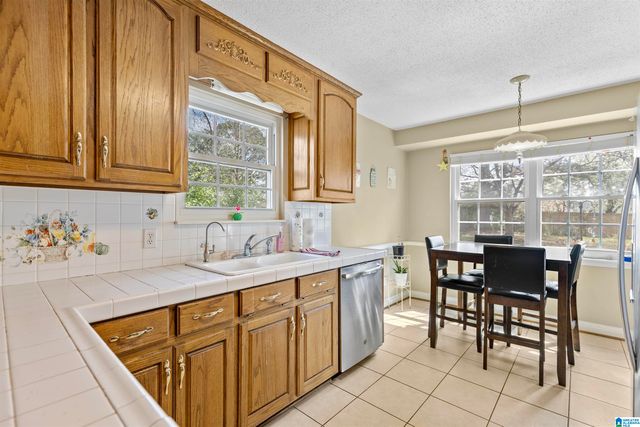 509 OVERHILL DRIVE, Pelham, AL 35124