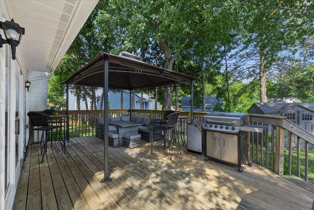 4429 Belle Avenue, Davenport, IA 52807