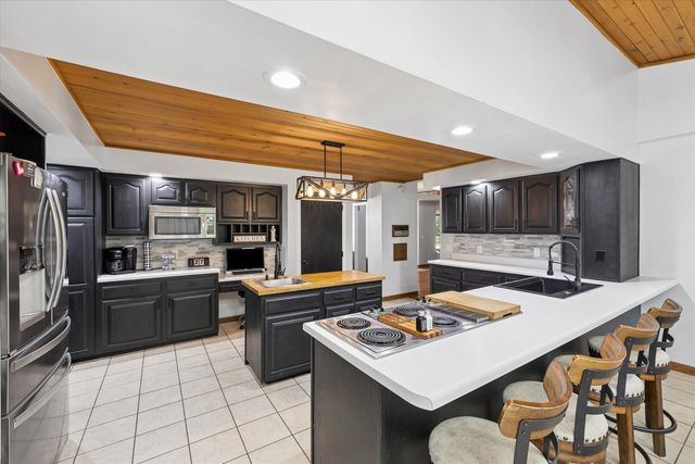 4429 Belle Avenue, Davenport, IA 52807