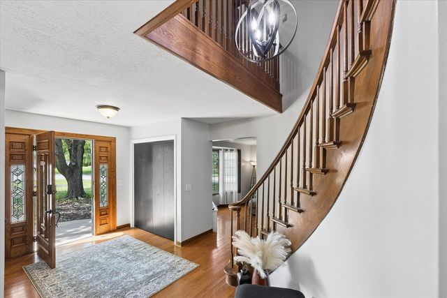 4429 Belle Avenue, Davenport, IA 52807