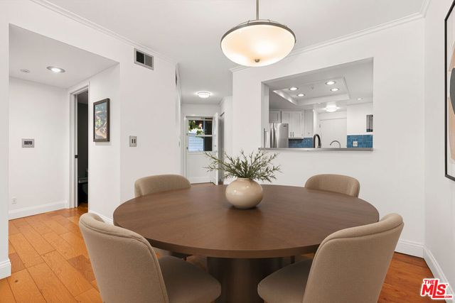 6638 Clybourn Avenue 41, North Hollywood, CA 91606