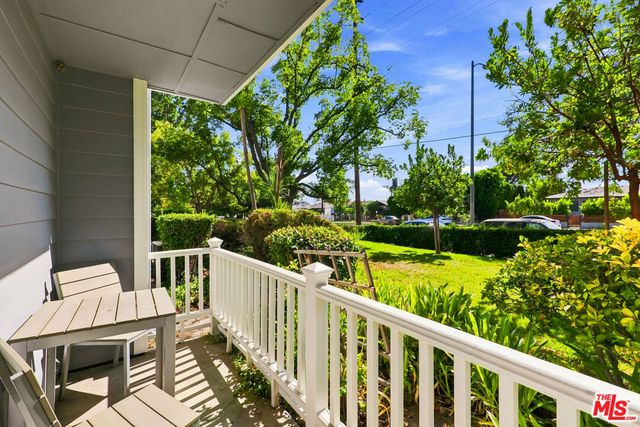 6638 Clybourn Avenue 41, North Hollywood, CA 91606