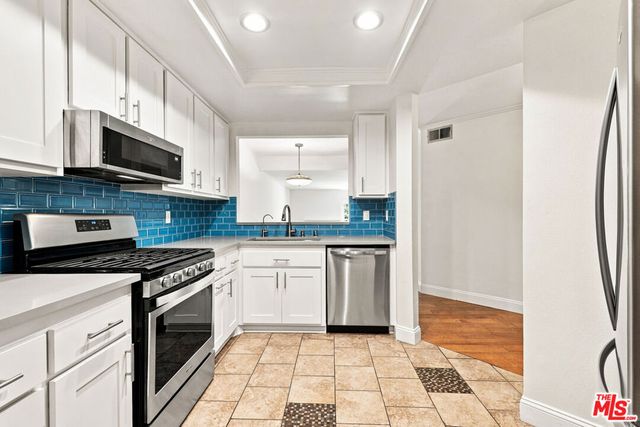 6638 Clybourn Avenue 41, North Hollywood, CA 91606