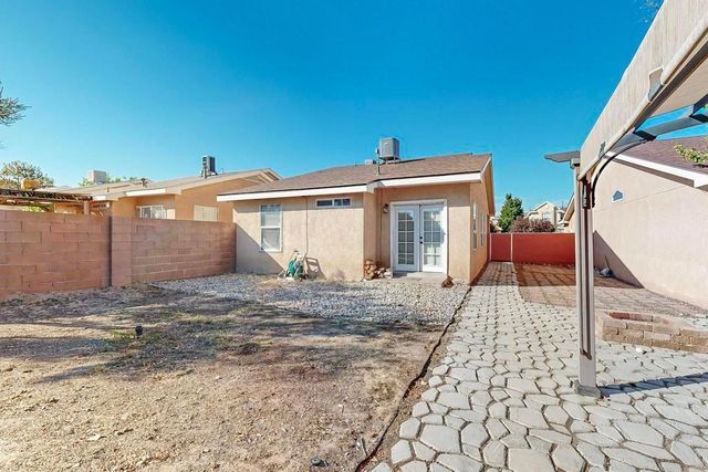 8320 Springcroft Road NW, Albuquerque, NM 87120