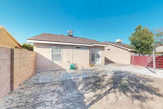 8320 Springcroft Road NW, Albuquerque, NM 87120