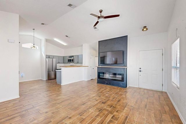 8320 Springcroft Road NW, Albuquerque, NM 87120