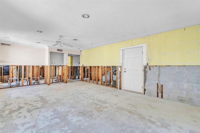 1058 ELDORADO AVENUE, Clearwater Beach, FL 33767