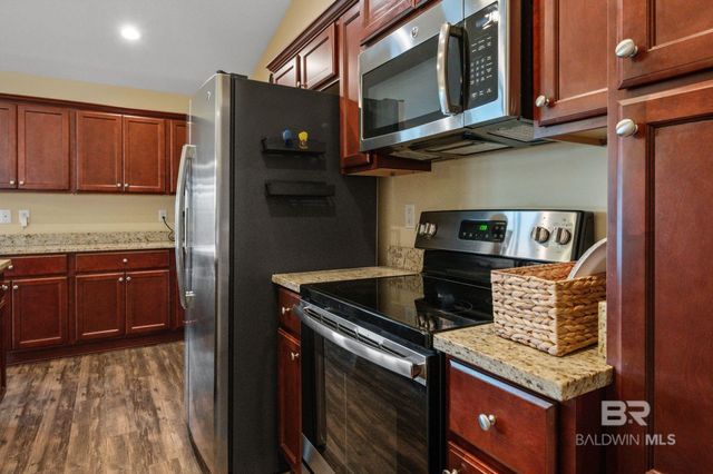 207 Lakefront Circle, Summerdale, AL 36580
