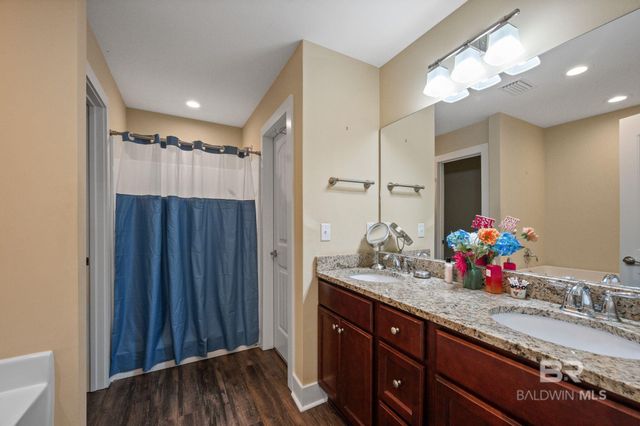 207 Lakefront Circle, Summerdale, AL 36580