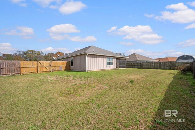 207 Lakefront Circle, Summerdale, AL 36580