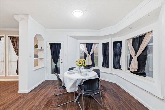 525 Magnolia Trail, Desoto, TX 75115