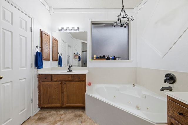 525 Magnolia Trail, Desoto, TX 75115