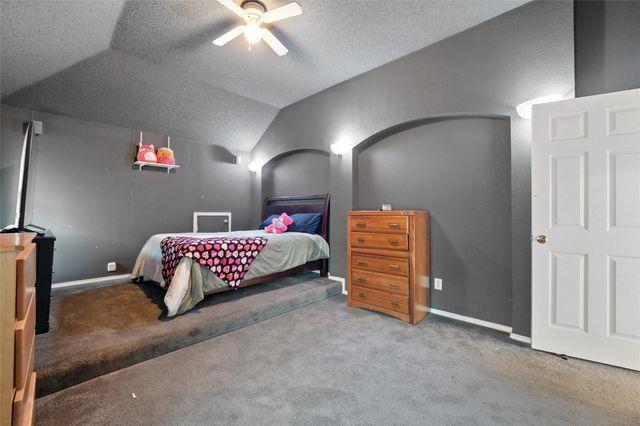 525 Magnolia Trail, Desoto, TX 75115