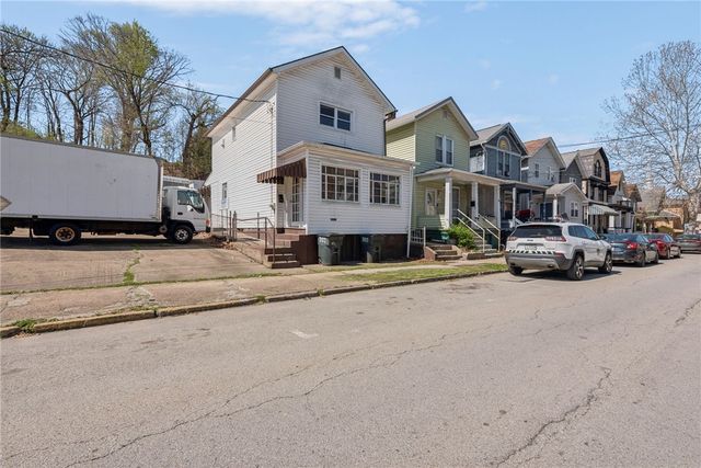 305 WASHINGTON AVE, Charleroi Boro, PA 15022