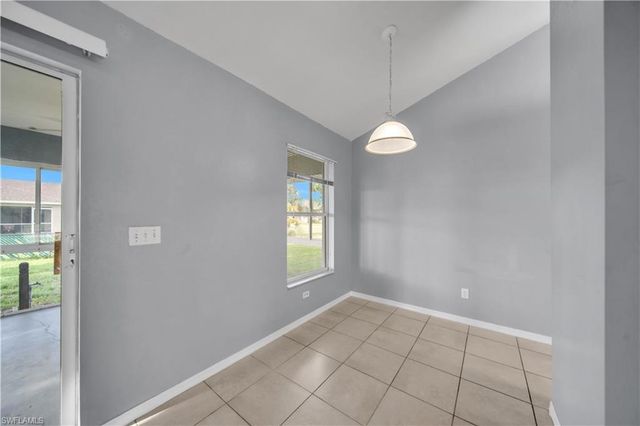 2321 Kismet PKWY E, Cape Coral, FL 33909