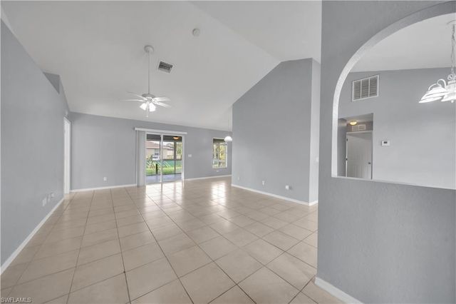 2321 Kismet PKWY E, Cape Coral, FL 33909