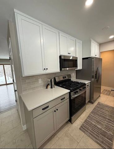 6965 Upper 164th Street W, Rosemount, MN 55068