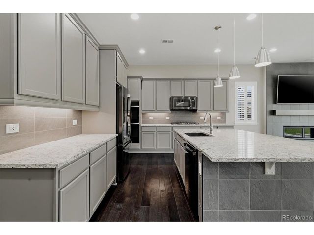 6725 Mentha Dr, Castle Rock, CO 80108