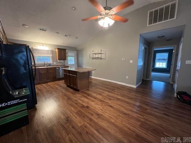 2500 S 22nd Street, Paragould, AR 72450