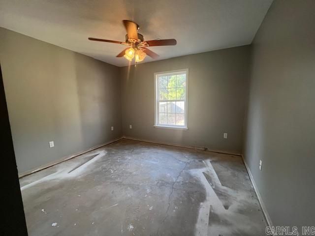 2500 S 22nd Street, Paragould, AR 72450