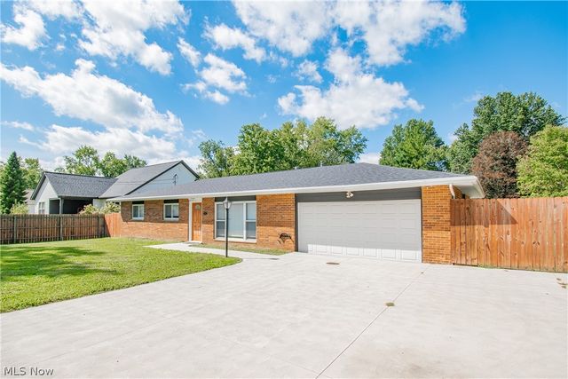 63 Ernest Drive, Tallmadge, OH 44278