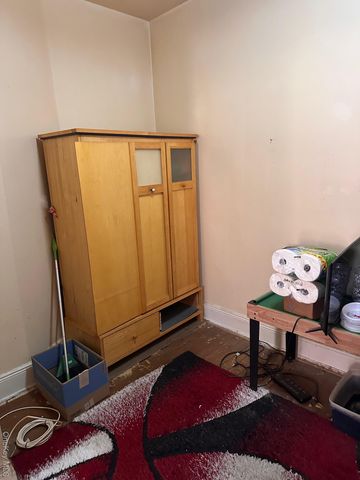 73-51 70th Street, Glendale, NY 11385