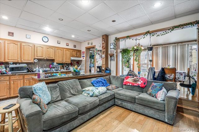 73-51 70th Street, Glendale, NY 11385