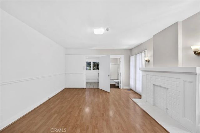 139 S Manhattan 145, Los Angeles, CA 90004