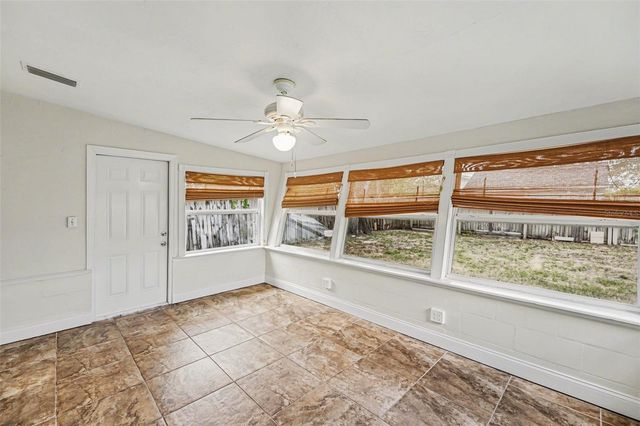 5529 57TH AVENUE N, St Petersburg, FL 33709