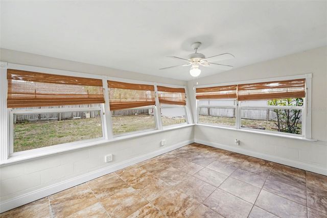 5529 57TH AVENUE N, St Petersburg, FL 33709