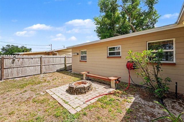 5529 57TH AVENUE N, St Petersburg, FL 33709