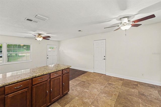 5529 57TH AVENUE N, St Petersburg, FL 33709